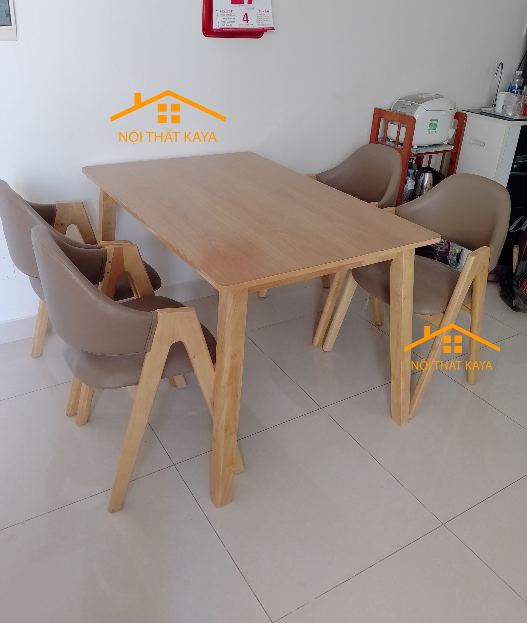 Set Bàn Ăn 4 Ghế Ema (Tự Nhiên) BAK-501